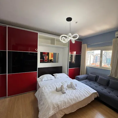 Skyline Apartmán Tirana