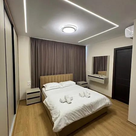 Skyline Apartmán Tirana